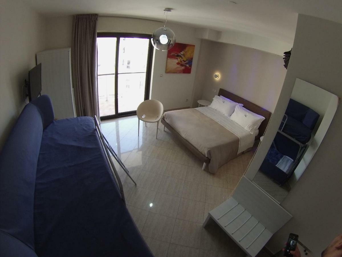 Sonevi Rooms Nápoly Kültér fotó